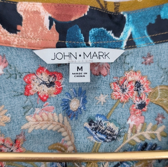 John Mark Multicolor Floral Button-Up Blouse - Picture 4 of 5